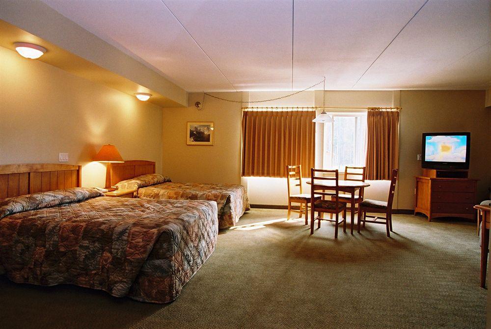 แมนนิง พาร์ค รีสอร์ต Hotel แมนนิงพาร์ค ภายนอก รูปภาพ