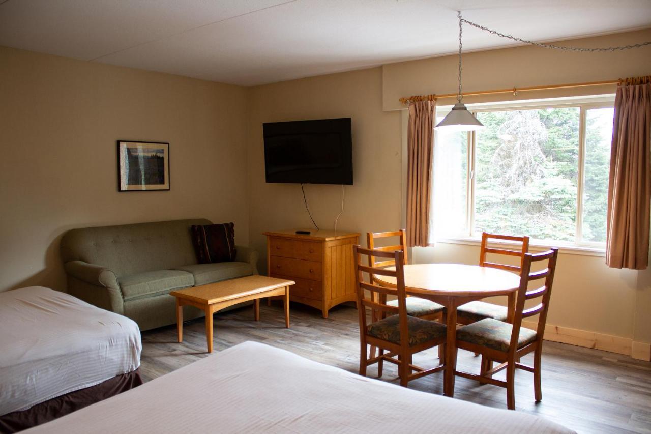 แมนนิง พาร์ค รีสอร์ต Hotel แมนนิงพาร์ค ภายนอก รูปภาพ